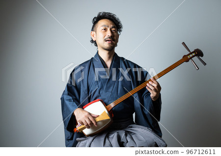 Bearded man's Japanese musical instrument series Shamisen Bearded man's Japanese musical instrument series Shamisen 96712611