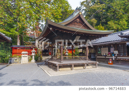 三宅八幡神社參拜堂(京都市左京區上高野) 三宅八幡神社參拜堂(京都市左京區上高野) 96714883