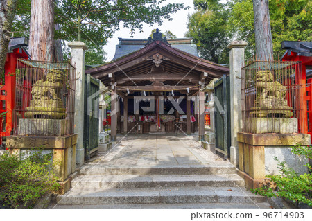 三宅八幡神社參拜堂（京都市左京區上高野） 96714903