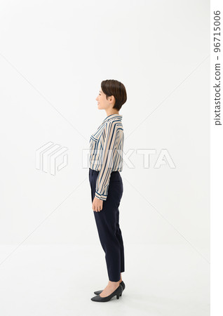 臥式女性肖像 96715006