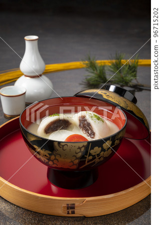 乳白色的中午 乳白色的中午 96715202