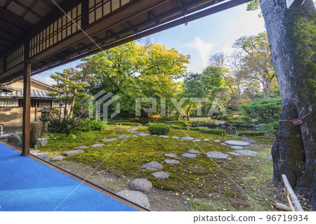 舊三井家下鴨別墅美麗庭園（京都市左京區） 96719934