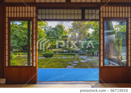 Former Mitsui Family Shimogamo Villa Beautiful Garden (Sakyo Ward, Kyoto City) 96719938