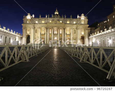 saint peter basilica rome view at night 96720287