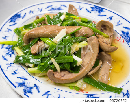 Stir fried Pig's Kidney with garlic bolt. Stir fried Pig's Kidney with garlic bolt. 96720752