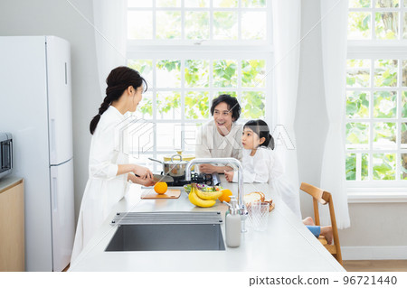 家庭廚房烹飪 96721440