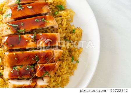 grilled sweet and chilli chicken with curry rice grilled sweet and chilli chicken with curry rice 96722842