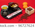 Set of chestnut zenzai with kirimochi and green tea 96727624