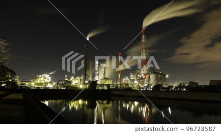 Factory night view (Daicel Aboshi Factory) seen from Aboshi Nagisa Park, white balance photographed in sunlight Factory night view (Daicel Aboshi Factory) seen from Aboshi Nagisa Park, white balance photographed in sunlight 96728587
