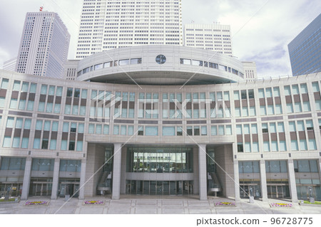 A view of the Tokyo Metropolitan Government Building (1st Main Building, 2nd Main Building, Assembly) in Shinjuku Ward, Tokyo from the outside A view of the Tokyo Metropolitan Government Building (1st Main Building, 2nd Main Building, Assembly) in Shinjuku Ward, Tokyo from the outside 96728775