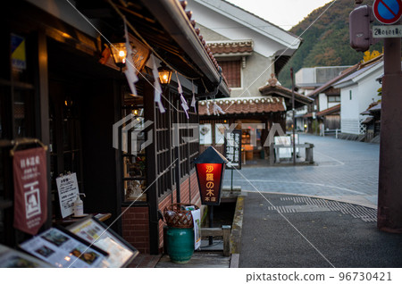 San'in's Little Kyoto Autumn sunset in Tsuwano 96730421