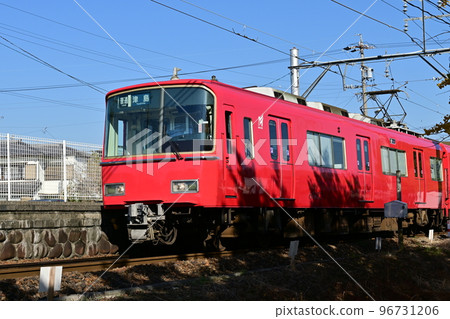 途經名鐵名古屋鐵道美西線山崎站的電車 途經名鐵名古屋鐵道美西線山崎站的電車 96731206