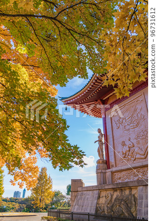 Autumn Peace Park <Nagoya City, Aichi Prefecture> 96731612