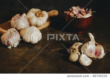garlic pieces and garlic cloves garlic pieces and garlic cloves 96740105
