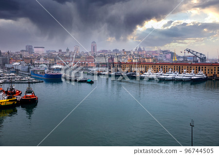 Genoa Port 96744505