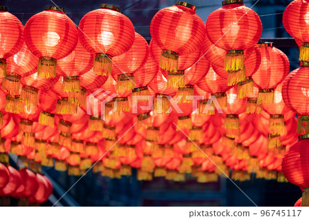 chinese new year lantern in chinatown area. 96745117