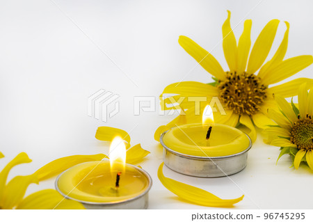 herbal yellow candle aromatherapy scented flowers with sunflowers  96745295