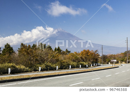 Hakone Skyline near Nagao Pass 96746388