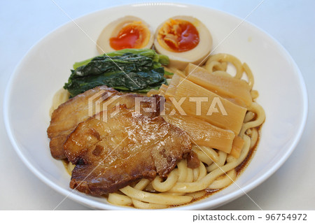 沒有湯的 Mazesoba 96754972