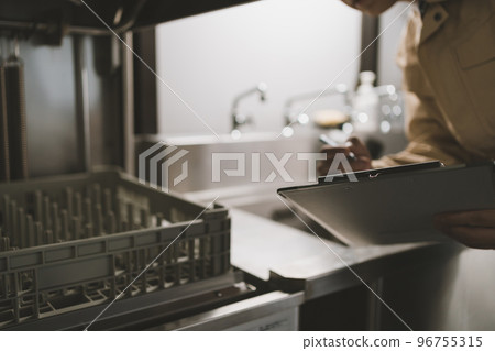 一個廚房 96755315