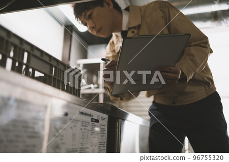 一個廚房 96755320