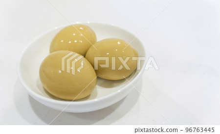Seasoned eggs Seasoned eggs 96763445