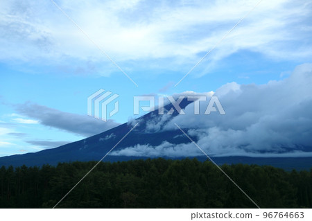 Mount Fuji  96764663