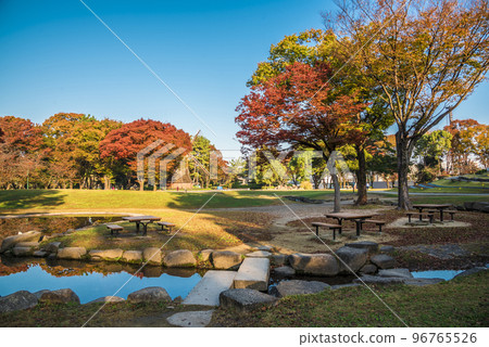 《愛知縣》紅葉名古屋市名城公園 96765526