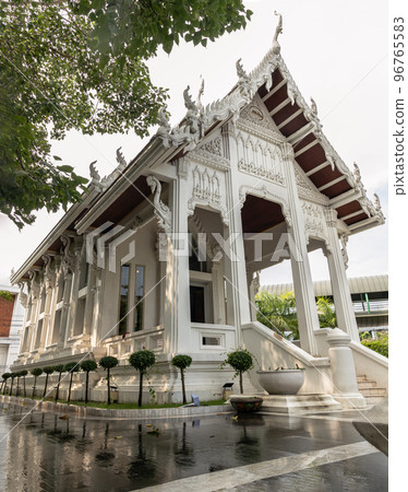 Temple of Phra Buddha chinnarat Mongkhol Prakan at Pak Nam Samut prakan. Temple of Phra Buddha chinnarat Mongkhol Prakan at Pak Nam Samut prakan. 96765583