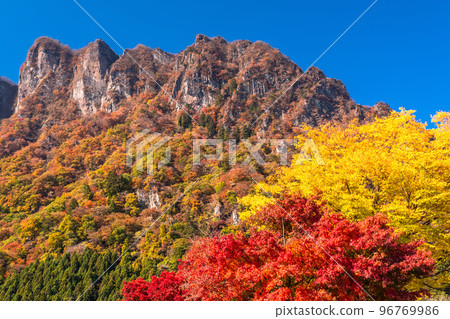 《群馬縣》秋季妙義山・紅葉季 96769986