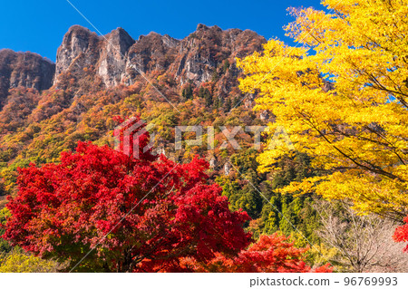 《Gunma Prefecture》Autumn Mt. Myogi・Autumn leaves season 《Gunma Prefecture》Autumn Mt. Myogi・Autumn leaves season 96769993