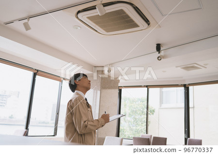  餐廳餐廳 96770337