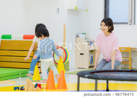 幼兒運動課 幼兒運動課 96776473