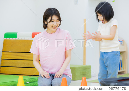 幼兒運動課 96776478