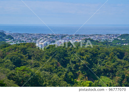 View of Kamakura City and Sagami Bay from the Shojoken Observatory on the Tenen Hiking Course in Kamakura City View of Kamakura City and Sagami Bay from the Shojoken Observatory on the Tenen Hiking Course in Kamakura City 96777070