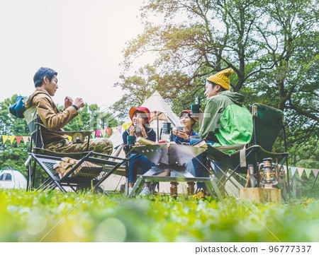 Camping image 96777337