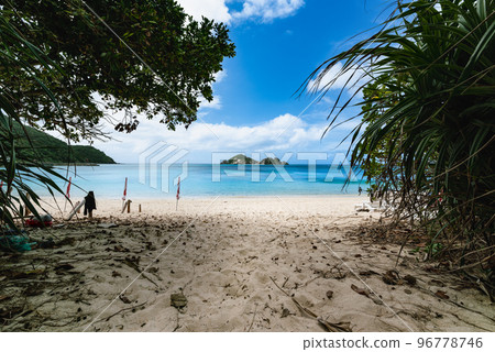 Okinawa Kerama Beautiful Aharen Beach Road leading to the sea Okinawa Kerama Beautiful Aharen Beach Road leading to the sea 96778746