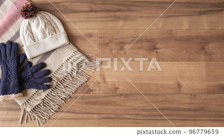 準備和整理冬裝 | 換衣服的形象 準備和整理冬裝 | 換衣服的形象 96779659
