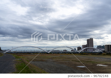 Scenery of the Sagami River flowing through Kanagawa Prefecture Scenery of the Sagami River flowing through Kanagawa Prefecture 96782148