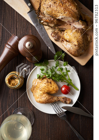 切片烤雞 96782313