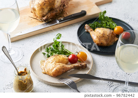 sliced roast chicken sliced roast chicken 96782442