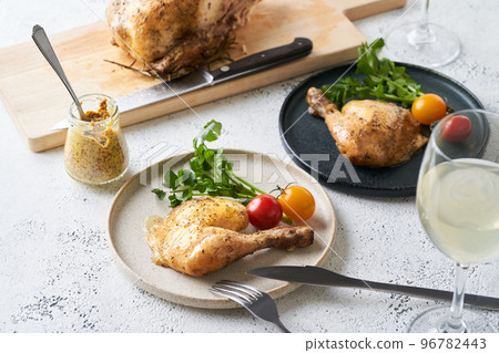 切片烤雞 96782443