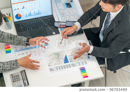 Male engineer trade area analysis marketing research developer bird's eye view Male engineer trade area analysis marketing research developer bird's eye view 96783499