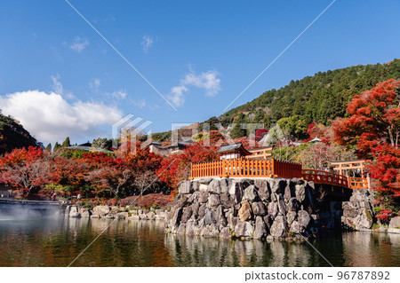 Katsuo-ji Temple Bentendo and autumn leaves on the pond Katsuo-ji Temple Bentendo and autumn leaves on the pond 96787892