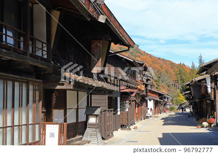 奈良井宿的街道中山道木曾路 96792777