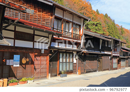 奈良井宿的街道中山道木曾路 奈良井宿的街道中山道木曾路 96792977