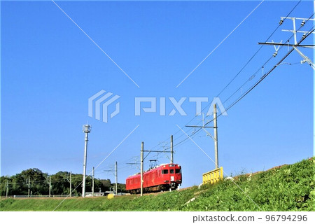 紅色列車(名鐵列車)行駛的風景 紅色列車(名鐵列車)行駛的風景 96794296