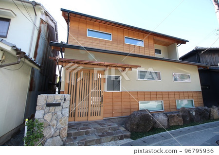 Murotsu townscape 兵庫縣辰野市三町 Murotsu 美麗的現代日式豪宅 96795936