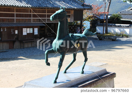 Murotsu townscape, Kamo Shrine, Jinba, Murotsu, Mitsucho, Tatsuno City, Hyogo Prefecture 96797660