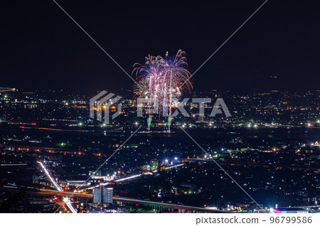 Yatsushiro National Fireworks "Star Mine Section: Tsuyama Fireworks" Yatsushiro National Fireworks "Star Mine Section: Tsuyama Fireworks" 96799586